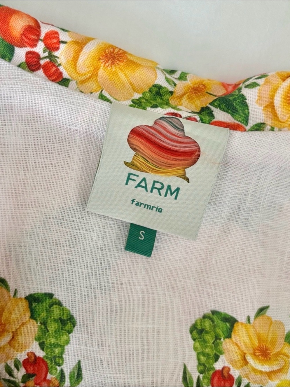 FARM Rio Picnic Flowers Linen Romper 🌼🍓🍍 - Picture 7 of 7